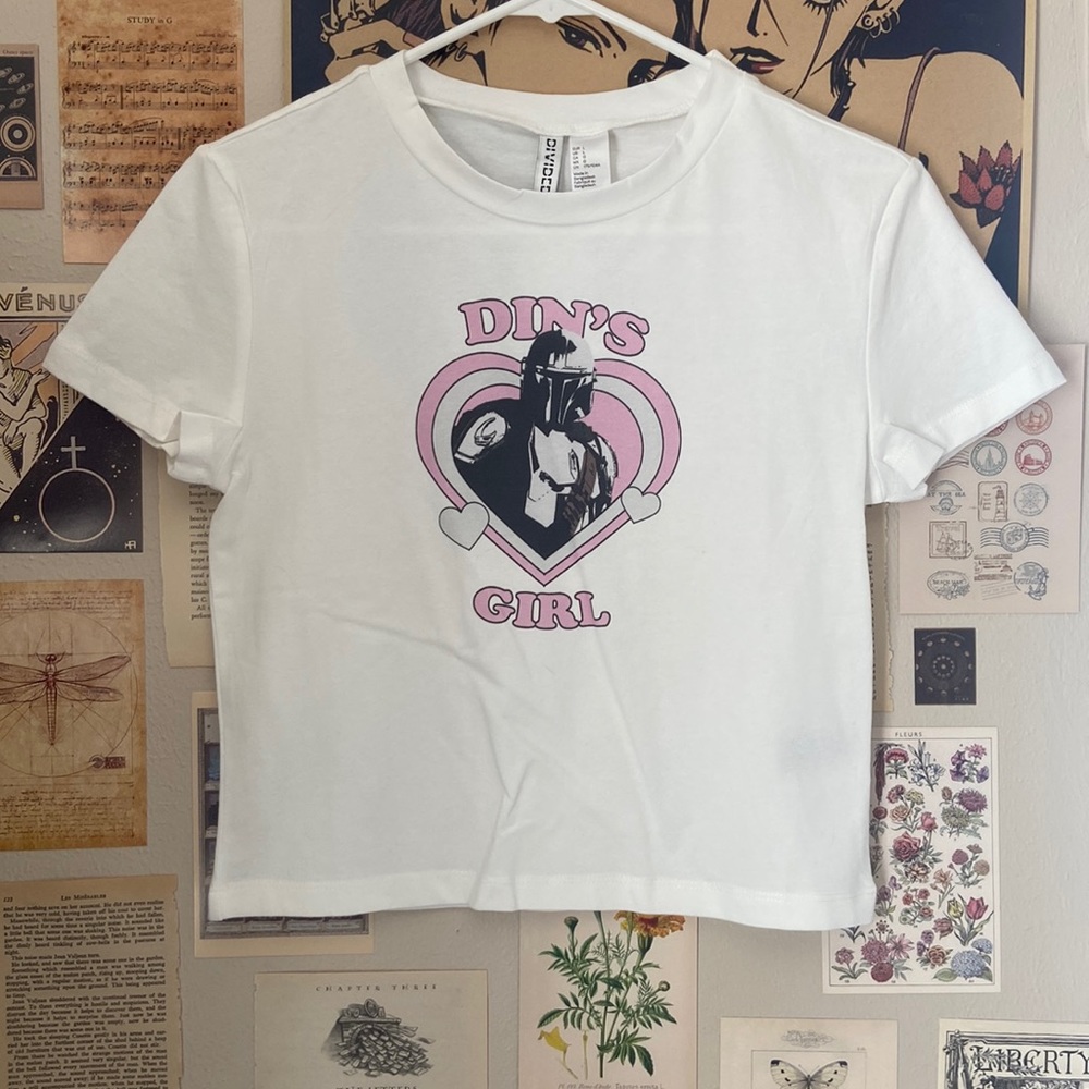 NWT Star Wars Mandolorian Din’s Girl Baby tee Shirt Cropped